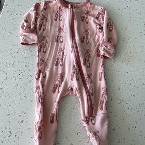 Kickee pants sleeper